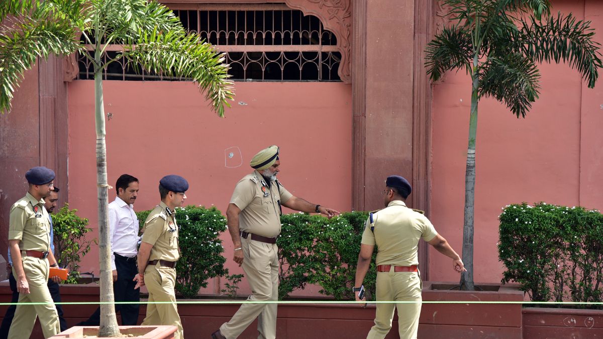 amritsar-another-explosion-near-golden-temple-third-in-a-week-5-held-for-disturbing-peace